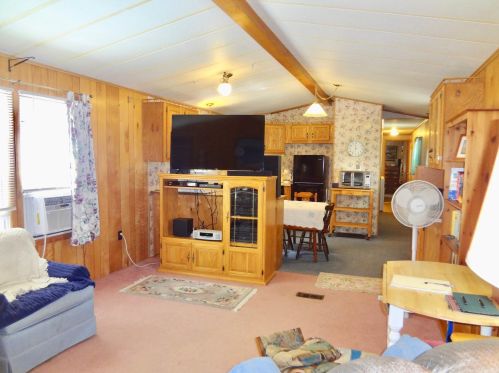 167 Tiffany Dr, Laconia, NH 03246-1368