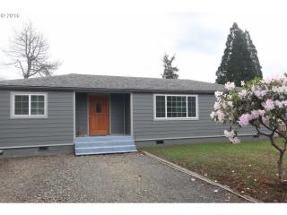 295 51st Pl, Springfield OR  97478-6732 exterior