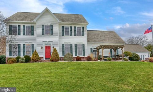 375 Middlesex Rd, Carlisle, PA 17013-8487