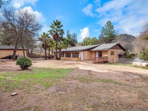 16650 Maemar Dr, Valley Center, CA 92082-7409