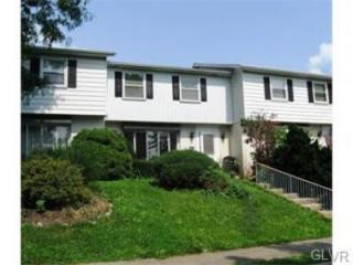 27 Sterling St, Allentown, PA 18104-5237