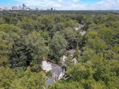 166 Lindbergh Dr, Atlanta GA  30305-3729 exterior
