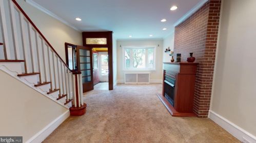 2421 12 St, Philadelphia PA 19107-5635 exterior