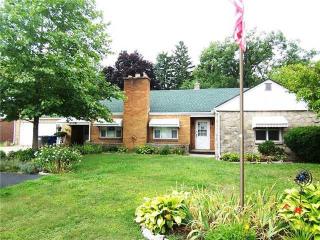 2708 Alexis Rd, Toledo, OH 43613-2020