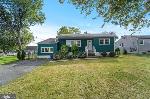 382 Union Ave, Bridgewater, NJ 08807-3109