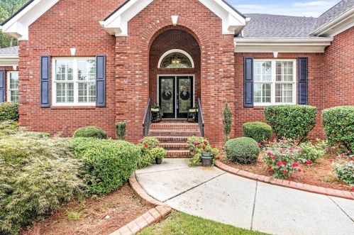 5220 Fieldspring Ln, Porterdale, GA 30014-8561