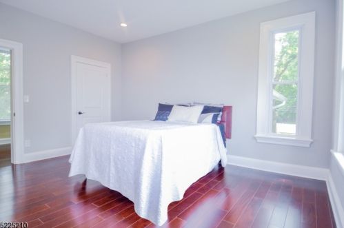 9 James St, Montclair NJ  07042-2901 exterior