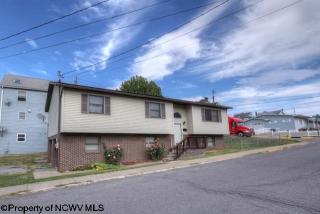 670 Elysian Ave, Morgantown WV  26501-6710 exterior