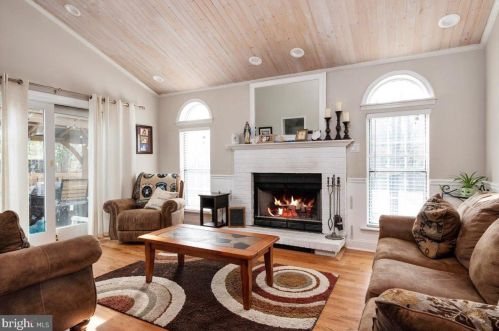 255 Baskerville Ct, Severna Park MD 21146-2125 exterior