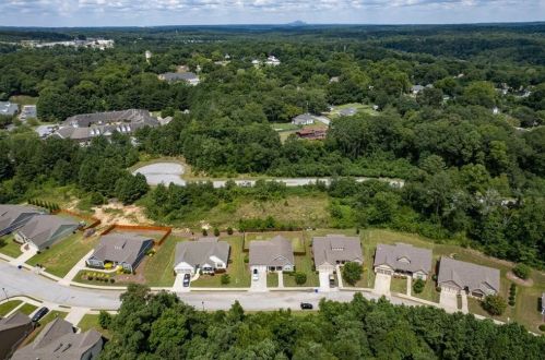 1578 Renaissance Dr, Conyers GA  30012-8024 exterior