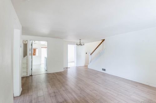 3800 Steele St, Denver, CO 80205-3658