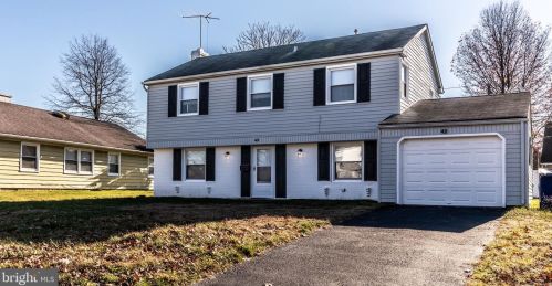 42 Perennial Ln, Willingboro, NJ 08046-2623
