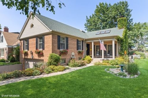 5809 Lansing Ave, Chicago, IL 60646-5646