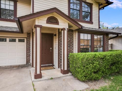 10302 Bilbrook Pl, Austin TX  78748-2309 exterior