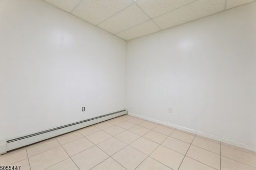 102 16th St, Paterson NJ 07524-2009 exterior