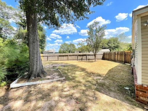 16217 Sunny Morning Ct, Conroe TX  77302-8039 exterior