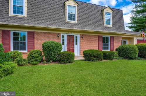 4486 Tulip Tree Ln, Middletown, MD 21769-7611