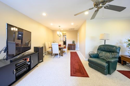 3034 Throop St, Chicago, IL 60608-5813