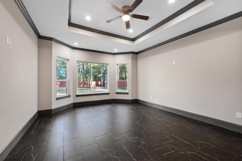 15475 Conroe Dr, Conroe TX  77384-3419 exterior