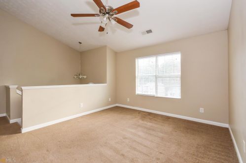 6731 Hiddenlake Dr, Rex GA  30273-2109 exterior