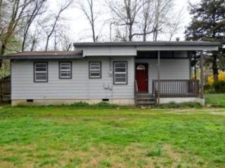 1626 Golden Ave, Springfield MO  65807-1040 exterior