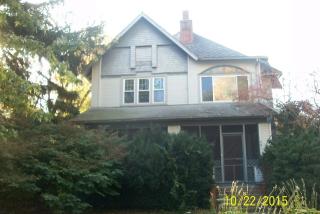 405 5th St, Hoopeston IL  60942-1607 exterior