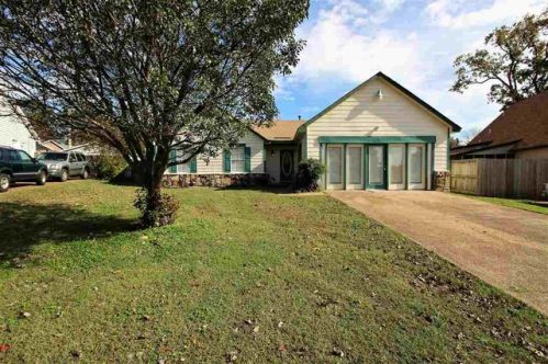4686 Tumblebrook Cv, Millington, TN 38053-8154