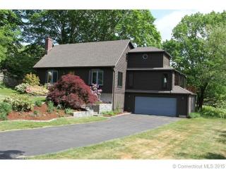 176 Kinney Rd, Amston, CT 06231-1411