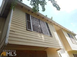 1925 Glenwood Downs Dr, Decatur, GA 30035-1825