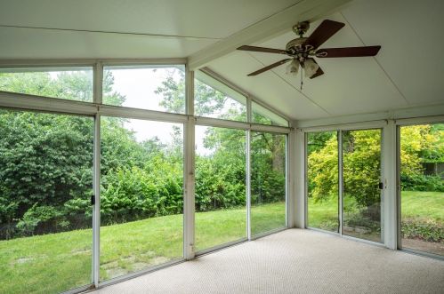 4019 Haverstraw Dr, Cincinnati OH 45241-2608 exterior