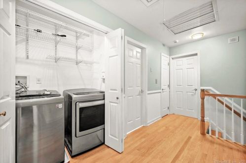 63 Turkey Roost Rd, Upper Stepney CT  06468-3127 exterior