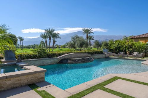 58098 Aracena, La Quinta, CA 92253-8226