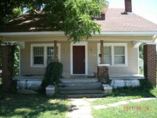 1132 Division St, Springfield MO  65803-1712 exterior