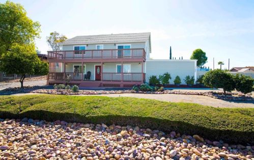 1104 11th St, Ramona, CA 92065-2847