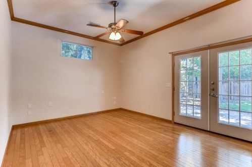 3902 Becker Ave, Austin TX  78751-5209 exterior