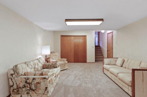 7807 64th St, Saint Paul MN  55115-6849 exterior