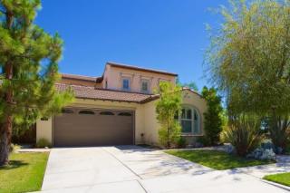 2723 Palmetto Dr, Carlsbad, CA 92009-3081