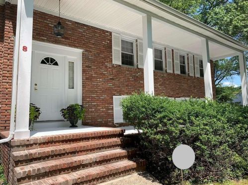 8 Fielding Pl, Edison, NJ 08820-3641