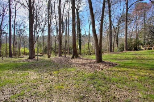 4624 Rivercliff Dr, Lilburn GA  30047-4735 exterior