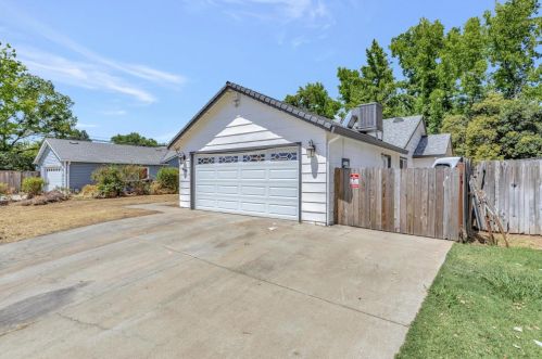 6705 Palm Ave, Fair Oaks, CA 95628-3237