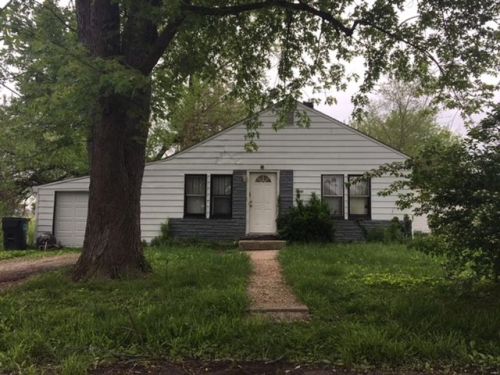 1601 Loretta Ave, East Saint Louis, IL 62206-2304