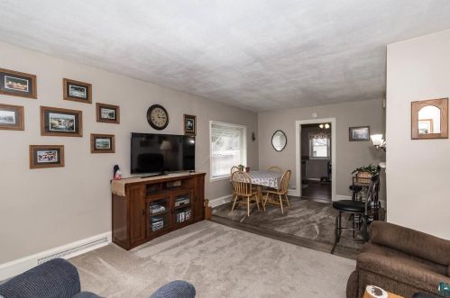 313 22nd St, Scanlon, MN 55720-2126