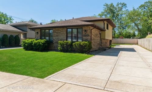 5029 156th St, Oak Forest, IL 60452-3405
