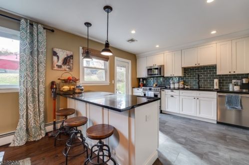 49 Ralph Pl, Morristown, NJ 07960-2932