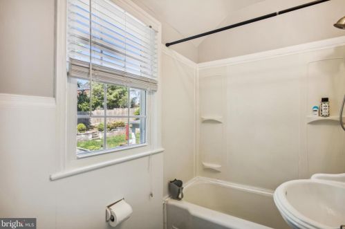 10130 Brookmoor Dr, Silver Spring MD 20901-2712 exterior