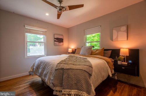 9907 Markham St, Silver Spring MD 20901-2233 exterior