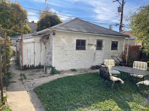 5143 Cullom Ave, Chicago IL  60641-1446 exterior