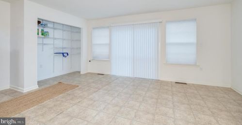 42 Ventura Way, Hedgesville WV  25427 exterior