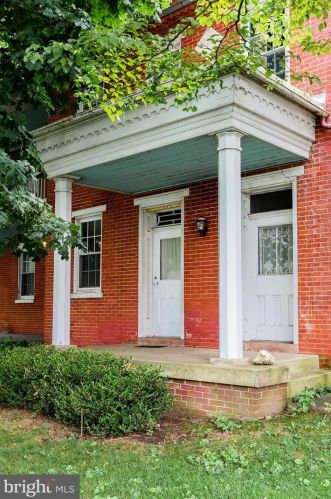 2612 Columbia Ave, Lancaster, PA 17603-4114