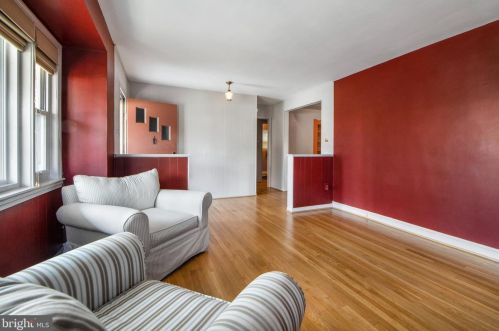 2306 Darrow St, Silver Spring MD 20902-4918 exterior